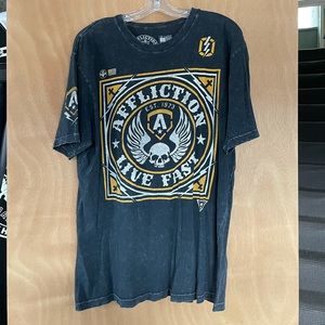 Affliction t-shirt size 2XL like new condition